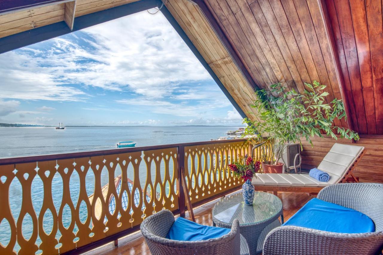 Hotel โบกัสทาวน์ ภายนอก รูปภาพ